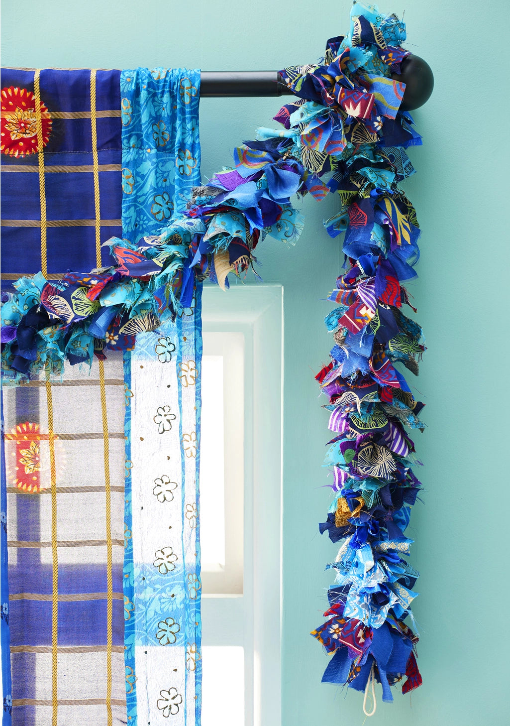Sari Garland